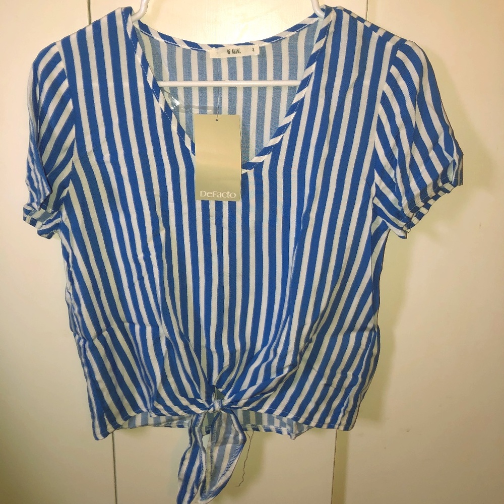 Tie Front Striped Short Sleeve Shirt